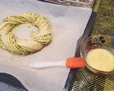 Foto del paso 12 de la receta: Corona trenzada de pan con pesto