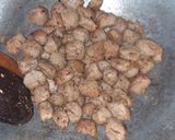 A picture of step 5 of Capsicum & Soya Chunks kadhai masala.