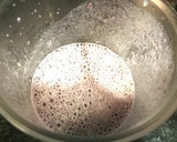 Foto del paso 2 de la receta: Agar agar con bebida vegetal de avena, moras y estevia en polvo