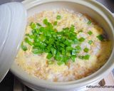 A picture of step 4 of Lazy Rice Porridge with Nissin Chicken Ramen.