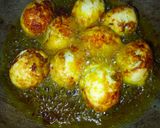 A picture of step 2 of Egg Curry.