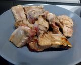 Foto del paso 2 de la receta: Arroz caldoso con costilla de cerdo y salchichas