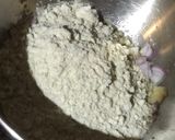 A picture of step 1 of Jowar Masala Chilla.