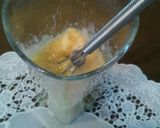 A picture of step 2 of Soy Milk with Cocoa, Black Sesame and Banana.