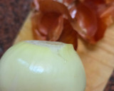 Foto del paso 3 de la receta: Judías verdes en chauchas muy finas salteadas con cebolla en aceite de oliva virgen extra 🫛🧅🫒