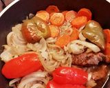 Foto del paso 4 de la receta: Bifes guisados con verduras