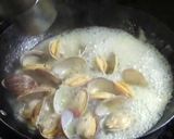 A picture of step 7 of Vongole Bianco - Clam Pasta.