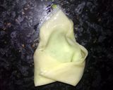 A picture of step 8 of Sophie's creamy pea and asparagus envelopes.