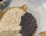 Foto del paso 1 de la receta: Cookies de avena y chocochips o lo que guste!