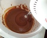 A picture of step 2 of AMIEs NESQUICK Cupcake.