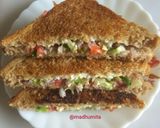 ভেজিটেবল এগ স্যান্ডউইচ(Vegetables egg sandwich recipe in bengali) রেসিপি ধাপ - 7 ছবি