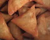 A picture of step 5 of Samosa.