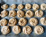 Hình bước làm 4 của món Meringue