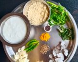 कढी वडा (kadhi vada recipe in marathi) रेसिपी स्टेप 1 फोटो 
