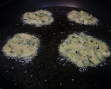 Foto del paso 4 de la receta: Tortitas de calabacín y harina de garbanzo