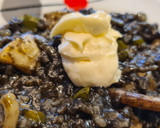 Foto del paso 9 de la receta: Arroz negro con alioli