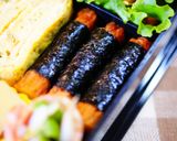 A picture of step 4 of Isobe-yaki Fried Satuma-age with Nori Seaweed.
