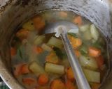 Foto langkah ke 5 dari resep Sop tulang+daging kambing bening.