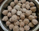 Foto langkah ke 5 dari resep Bakso Ayam + Sapi.