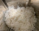 A picture of step 3 of Neer Dosa.