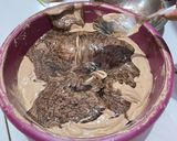 Foto langkah ke 4 dari resep Brownies Coklat Kukus.