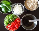 A picture of step 1 of Quick Spicy Ground Beef with Holy Basil and Shio-koji Soboro.