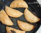 A picture of step 12 of Festival Special Mava Gujiya.