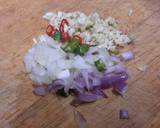 Garlic and Pepper Prawn Serve with Green Jasmine Rice recipe step 2 photo