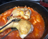 Foto del paso 6 de la receta: Pollo en salsa de cebolla y setas