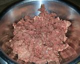 A picture of step 3 of Mandy ' s Meatballs.