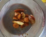 A picture of step 2 of Chinese Stirfry Mother Sauce.