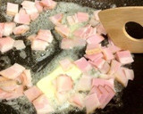 A picture of step 4 of Thick Clam Chowder.