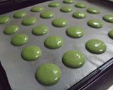 A picture of step 16 of Matcha Green Tea Macarons.