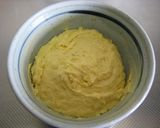 A picture of step 6 of Potato and Cheese Muffins.