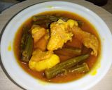 A picture of step 5 of Beef Ladyfinger curry.