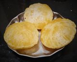 A picture of step 8 of Yellow Moong Daal With Puri.
