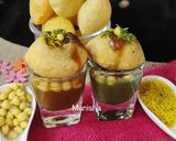 A picture of step 17 of Mumbai's Golgappa.