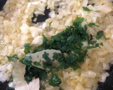 Foto del paso 3 de la receta: Hígado de ternera encebollado