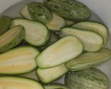 صورة لخطوة 1 من وصفة كراتان الكوسا