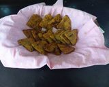 A picture of step 4 of Fenugreek leaves poory.