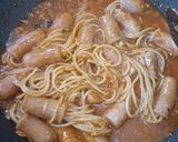 Foto langkah ke 6 dari resep Sosis Gurita Saus Hot & Spicy.