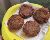 A picture of step 4 of Raw banana and rajma cutlets.