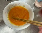 A picture of step 1 of Japanese Egg Flower Sushi.