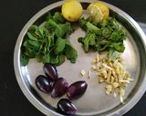 A picture of step 1 of Jamun Panna.