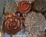 عکس مرحله 5 از دستور چوریتسو برگر زغالی🍔🌭