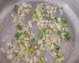 Foto del paso 3 de la receta: Pollo al verdeo con papas 🎉🎉🎉