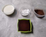 Foto langkah ke 2 dari resep Brownies kukus tanpa mixer, paling mudah, anti gagal.
