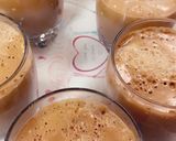 صورة لخطوة 3 من وصفة كابتشينو منزلي سهل ولذيذ 🍵