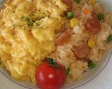 A picture of step 4 of Scrambled Eggs for Omurice.