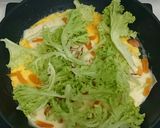 A picture of step 4 of Edam Cheese With Apricot And Almond Omelette.